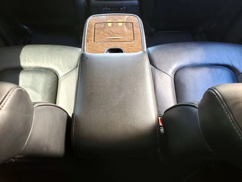 Used 2017 INFINITI QX80 4WD w/ Driver Assistance Package image 31