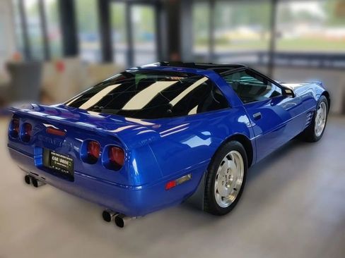 Used 1994 Chevrolet Corvette Coupe image 9