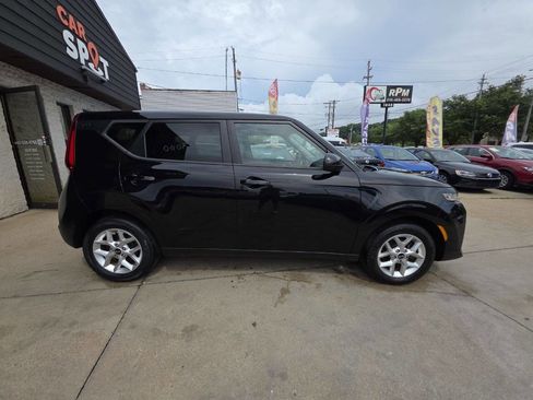 Used 2020 Kia Soul S image 8