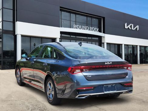 Used 2022 Kia K5 LXS FWD image 6