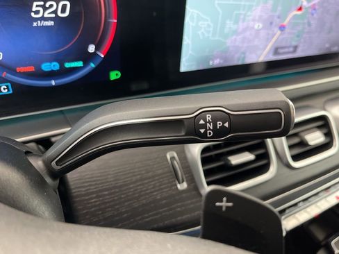 Used 2022 Mercedes-Benz GLS 450 4MATIC image 38