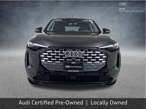 Certified 2025 Audi Q5 Premium w/ Convenience Package AWD/4WD image 3