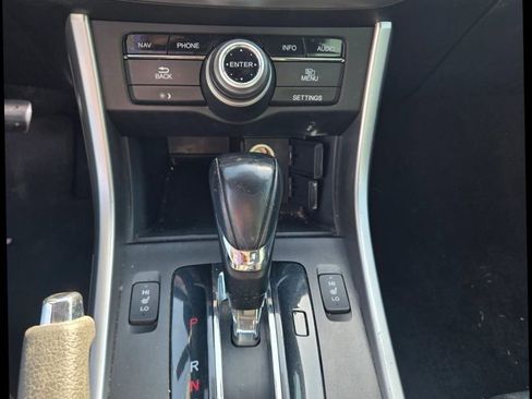 Used 2015 Honda Accord Touring image 22
