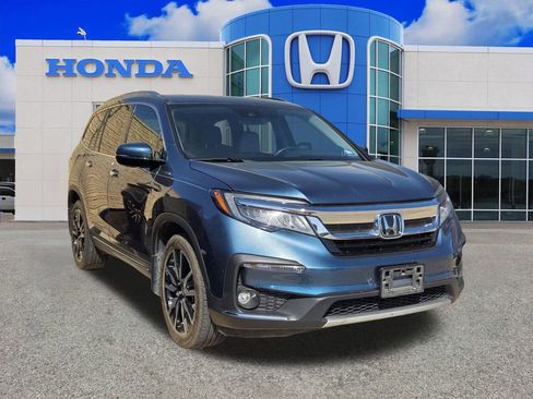 Used 2019 Honda Pilot Touring image 11