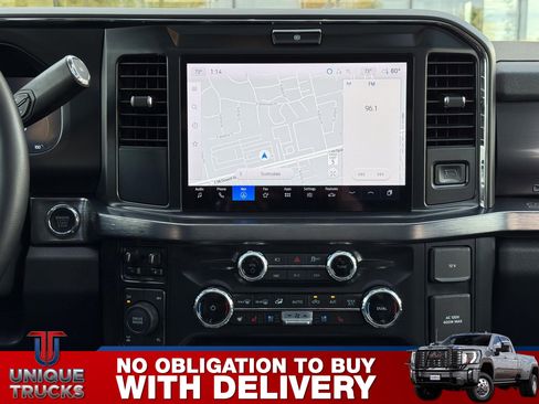 Used 2025 Ford F350 Lariat w/ Black Appearance Package image 36