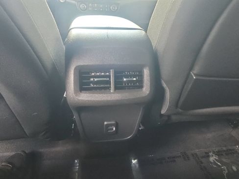 Used 2020 GMC Terrain SLE FWD image 27