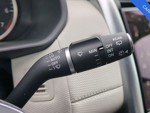 Used 2023 Land Rover Discovery S R-Dynamic image 26