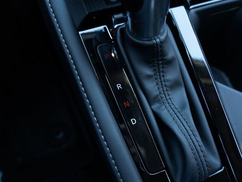 Used 2024 Honda Accord Touring image 30