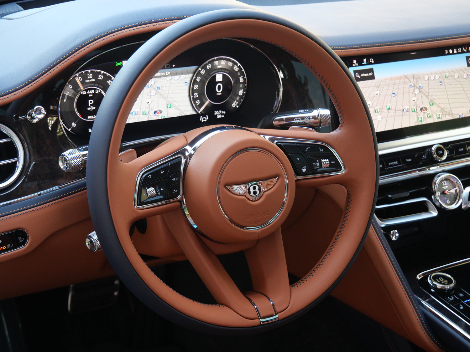 New 2026 Bentley Flying Spur V8 AWD/4WD image 8