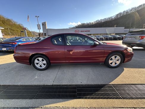 Used 2006 Chevrolet Monte Carlo LT w/ Preferred Equipment Group image 21