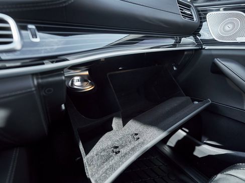 Used 2024 Mercedes-Benz GLS 63 AMG 4MATIC image 84