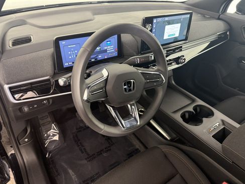 Used 2026 Honda Prologue EX image 15