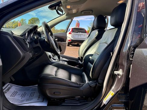 Used 2015 Chevrolet Cruze LT w/ RS Package image 16