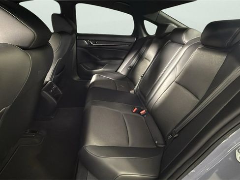 Used 2022 Honda Accord Sport image 25