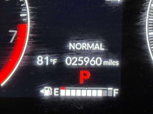 Used 2024 Honda HR-V EX-L image 25
