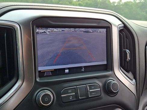 Used 2019 Chevrolet Silverado 1500 LTZ w/ LTZ Premium Package AWD/4WD image 19