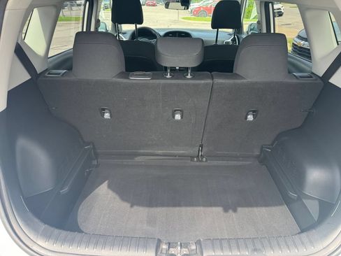 Used 2025 Kia Soul LX w/ LX Technology Package FWD image 28