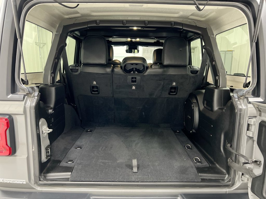 Used 2019 Jeep Wrangler Unlimited Rubicon AWD/4WD image 24