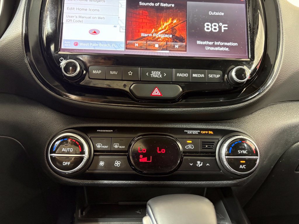 Used 2021 Kia Soul Turbo FWD image 29