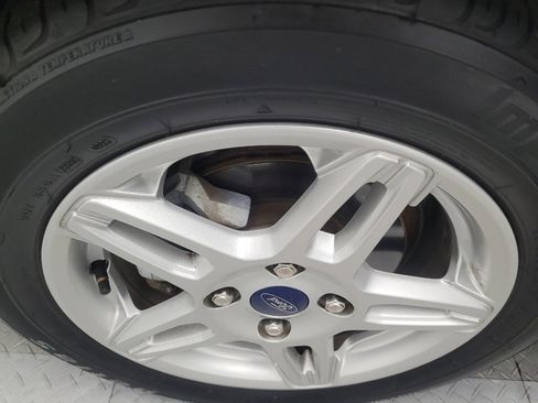 Used 2019 Ford Fiesta SE image 31