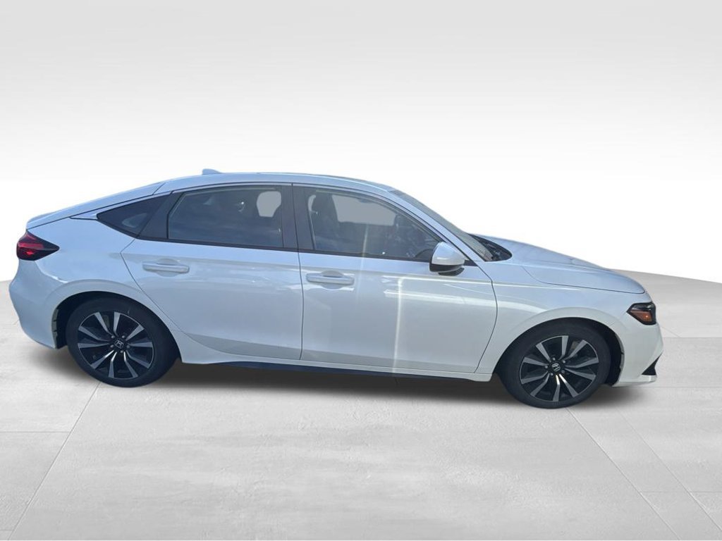 Used 2024 Honda Civic EX-L image 6