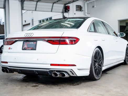 Used 2023 Audi S8 image 6