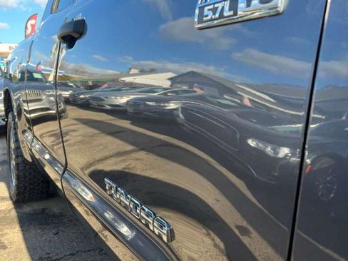 Used 2018 Toyota Tundra SR5 w/ TRD Sport Package image 24