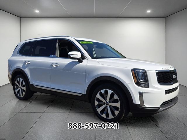Used 2022 Kia Telluride S FWD image 7
