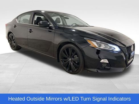 Used 2022 Nissan Altima 2.5 SR w/ Midnight Edition Package image 6