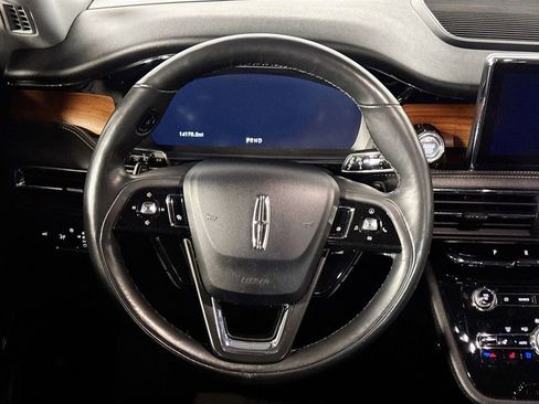 Used 2022 Lincoln Corsair Reserve w/ Equipment Group 201A image 13