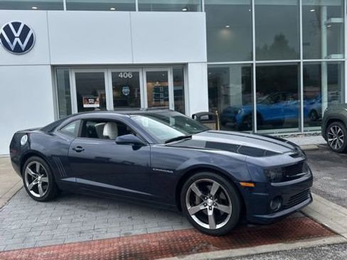 Used 2011 Chevrolet Camaro SS w/ RS Package RWD image 2