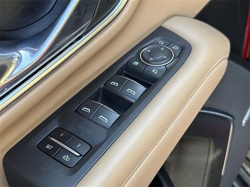 Used 2023 Chevrolet Tahoe Premier w/ Premium Package image 23