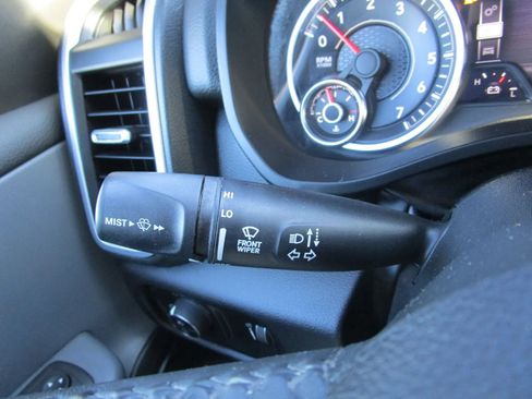 Used 2022 RAM 1500 Big Horn AWD/4WD image 26