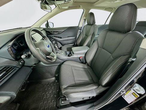 Used 2025 Subaru Legacy Premium image 13