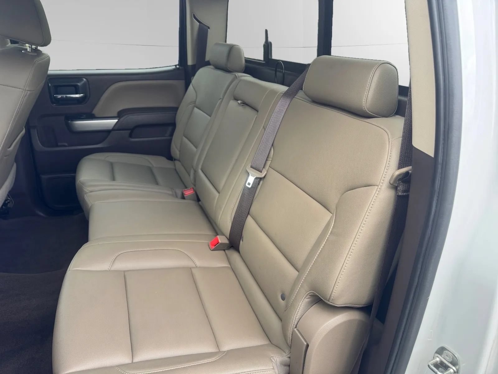 Used 2018 Chevrolet Silverado 1500 LTZ Z71 AWD/4WD image 18