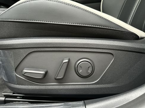 New 2026 Kia K5 GT-Line w/ GT-Line Premium Package FWD image 16