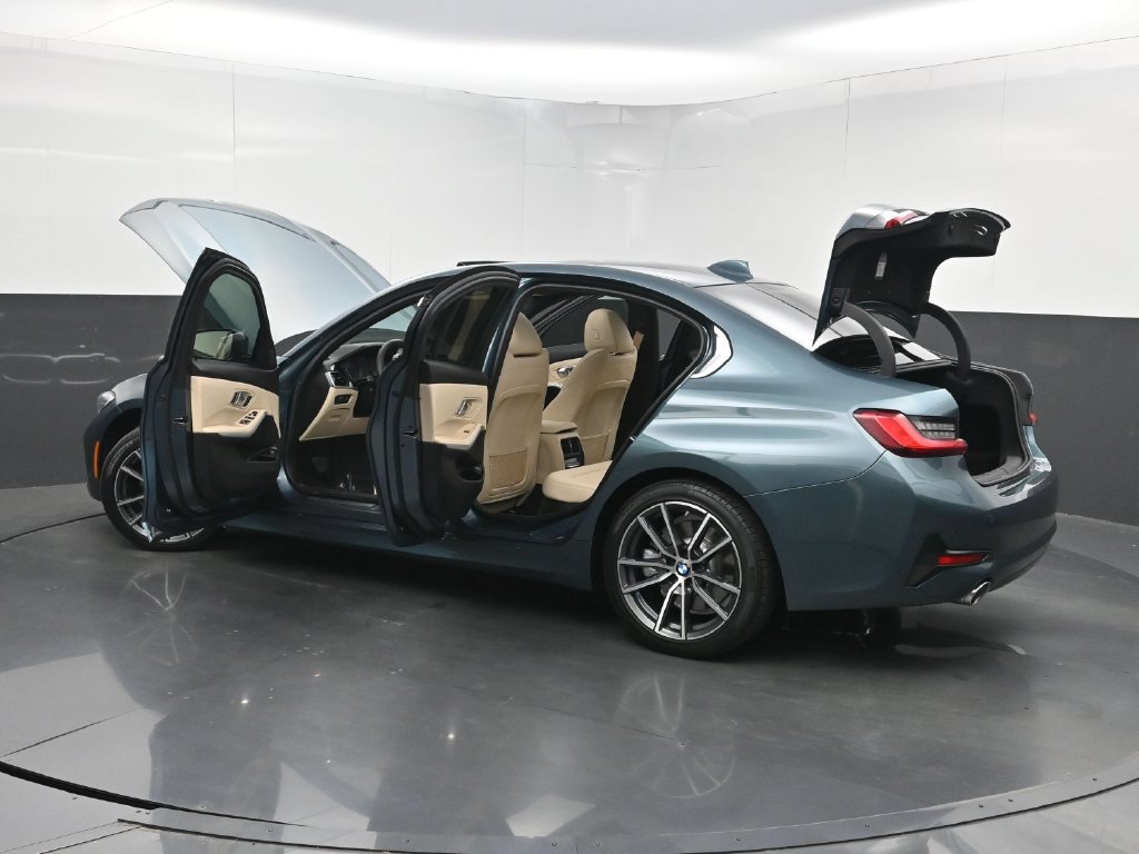 Used 2021 BMW 330i Sedan w/ Convenience Package RWD image 39