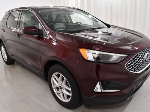 Used 2023 Ford Edge SEL w/ Convenience Package AWD/4WD image 5