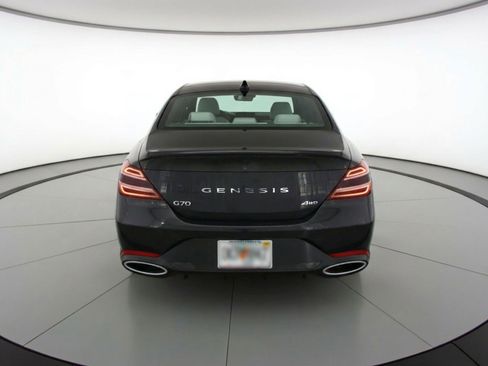 Used 2025 Genesis G70 2.5T image 7