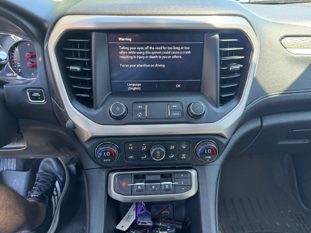 Used 2020 GMC Acadia Denali AWD/4WD image 16
