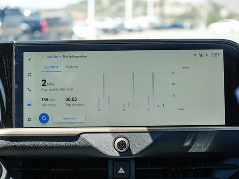 New 2025 Toyota Crown Signia Limited image 18