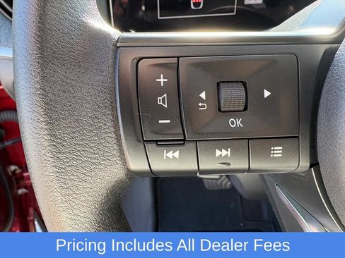 Certified 2025 Nissan Kicks SV AWD/4WD image 13
