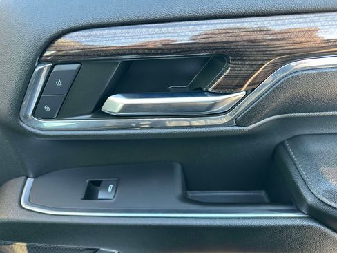 Used 2024 Chevrolet Silverado 3500 LT w/ Convenience Package image 25