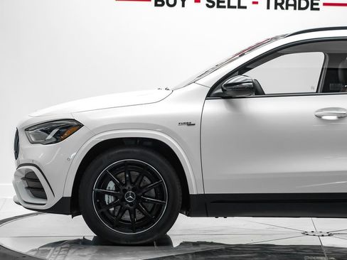 Used 2025 Mercedes-Benz GLA 35 AMG 4MATIC w/ Exclusive Trim Package image 13