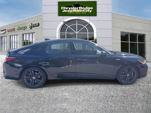 Used 2023 Acura Integra A-Spec image 5