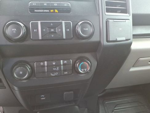 Used 2019 Ford F150 XL w/ Equipment Group 101A Mid image 20