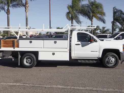 Used 2018 Chevrolet Silverado 3500 W/T w/ WT Convenience Package image 11