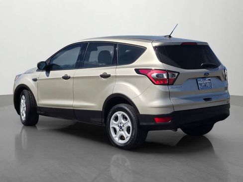 Used 2017 Ford Escape S FWD image 4