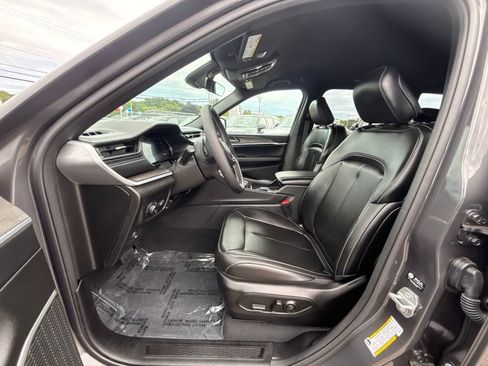 New 2026 Jeep Grand Cherokee Limited AWD/4WD image 10