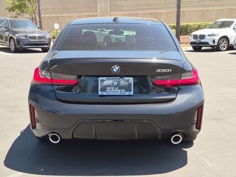 Used 2026 BMW 330i Sedan w/ M Sport Package RWD image 9